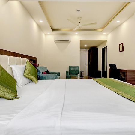 Itsy Hotels Solitaire Амбала Экстерьер фото