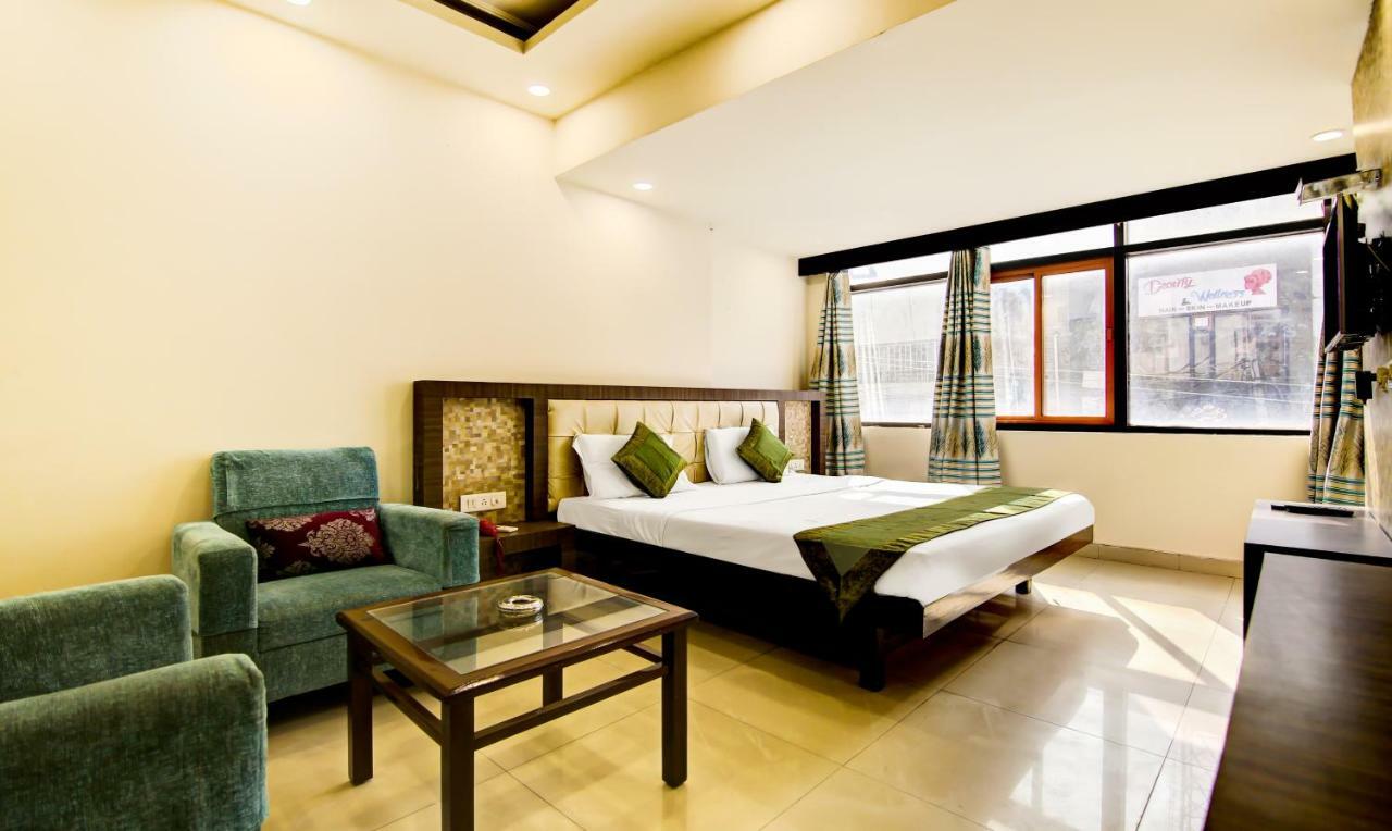 Itsy Hotels Solitaire Амбала Экстерьер фото