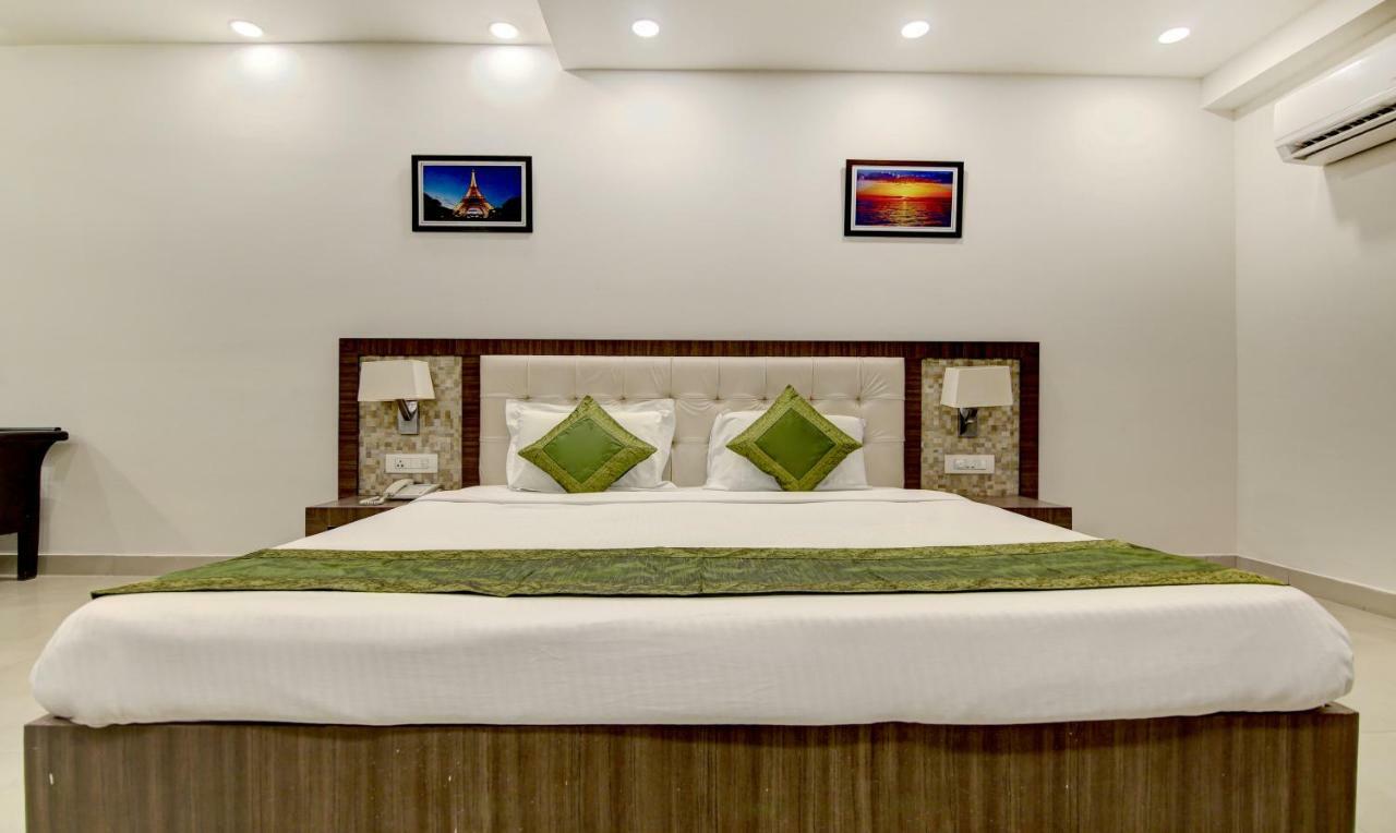 Itsy Hotels Solitaire Амбала Экстерьер фото