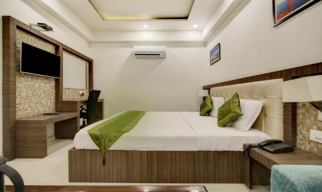 Itsy Hotels Solitaire Амбала Экстерьер фото